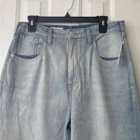 Pilcro Anthropologie Light Wash Wide Leg Classic Denim Straight Jeans Frayed Hem - Picture 3 of 11